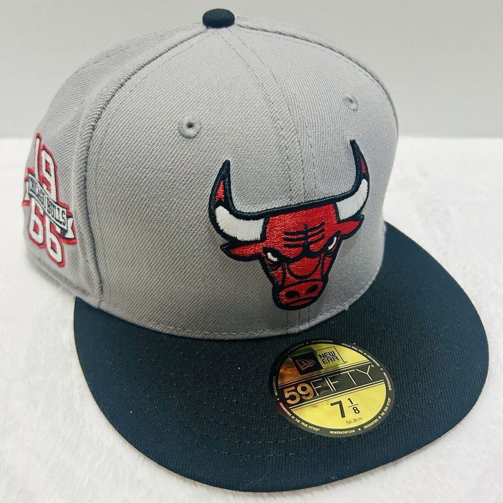New Era Chicago Bulls 1966 Patch 2-Tone 59FIFTY Fitted Hat Cap 7 1/2 Gray Black